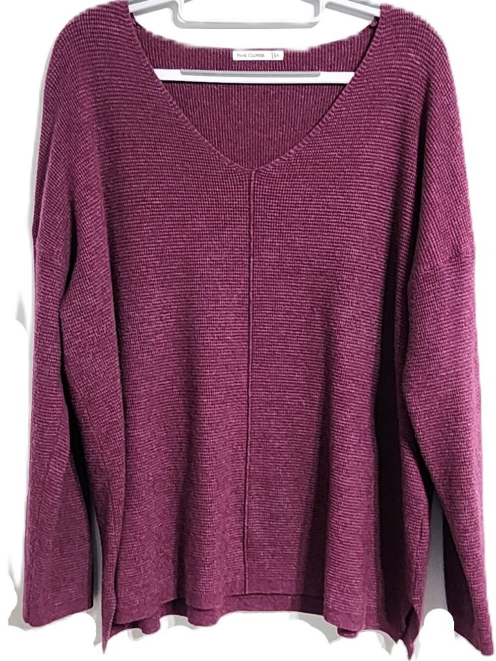 Pink Clover Women’s Plus Size 3X Plum V-Neck Textured Knit Sweater With Side Sli